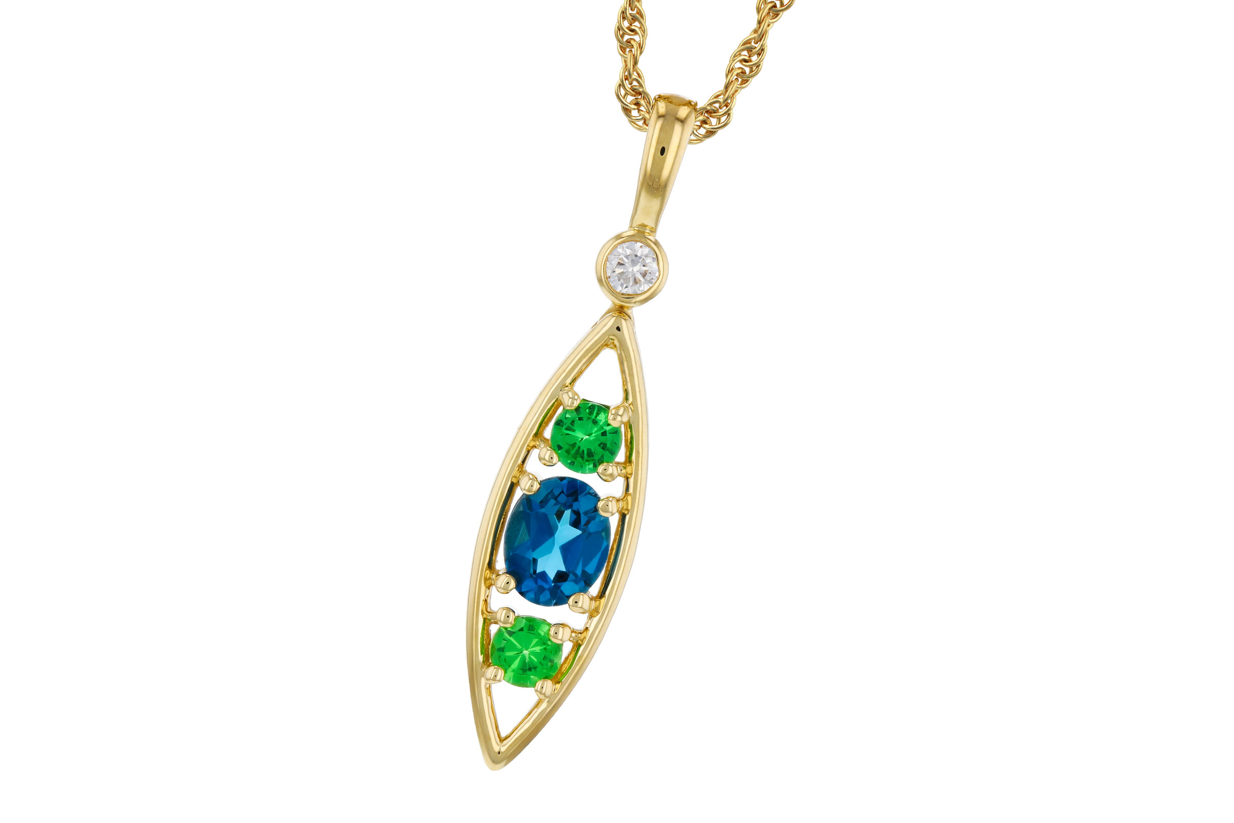 K330-11040: NECKLACE .54 SEMI-PREC (LBT & GR.GT) .58 TGW